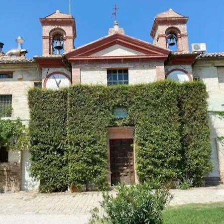 Luxurious Nineteenth-century Apartment Passo di Treia