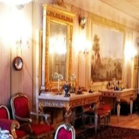 Luxurious Nineteenth-century Apartment *